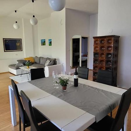 Apartment Petra Pekica Pula Buitenkant foto