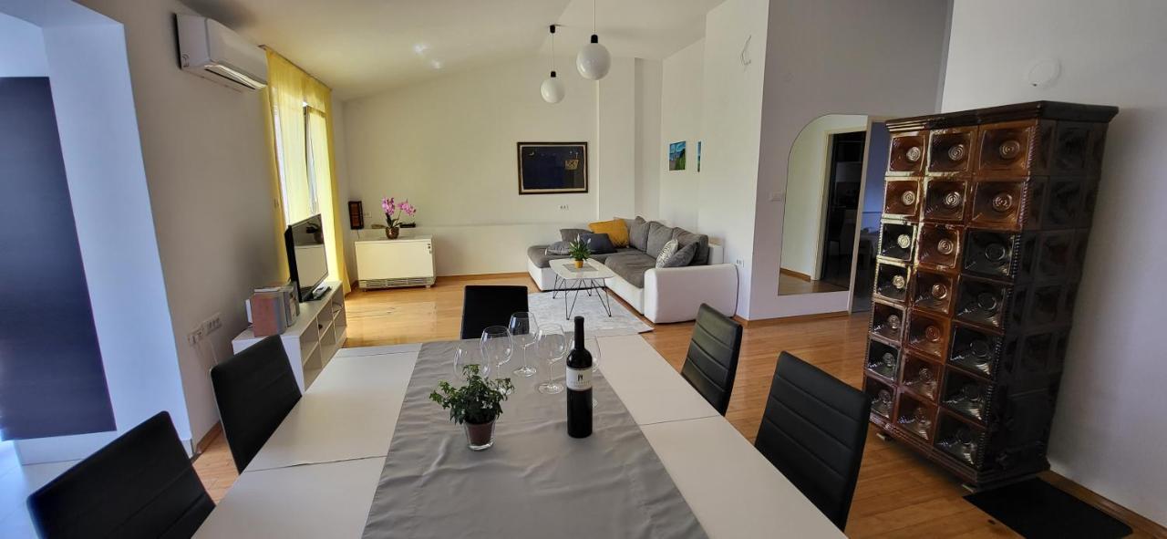 Apartment Petra Pekica Pula Buitenkant foto